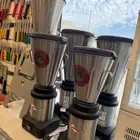 خلاط عصير و فواكة