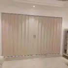 ابواب سحب سحاب سحابة جلد وبلاستيك كورديون