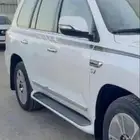 بتوفير جميع الاكسسوارات الجيب وترهيم الجيب