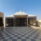 خيام الصقور