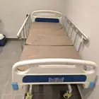 سرير طبي كهربائي