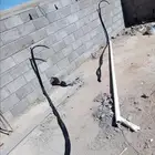 تمديد مواسير تكييف النحاس في الجدار