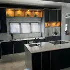 مطابخ خشب ومطابخ صاج والمنيوم ورخام صناعي وبورسلان