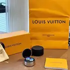 سماعة الرأس LOUISVUITTON درجة أولى