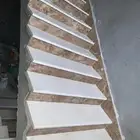 معلم بلاط