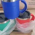 اكواب مج عدة ألوان