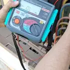 جهاز فحص أعطال الكابلات الكهربائية كشف التماس الكهرباء