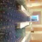 تاجير طاولات طعام وبوفيه قزاز مع كراسي شفاف