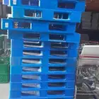 رفوف سوبر ماركت خانات مستودعات