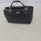 شنطه يدويه نسائيه