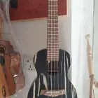 الات موسيقية يوكليلي قيثارة ukulele طبل الصلب