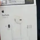 سمعات أبل تايب سي