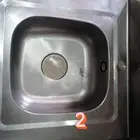 مغاسل حمام وحوض مطبخ