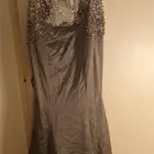 فستان سهرة
