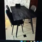 طاولة طعام مع 4 كراسي 500ريال للبيع