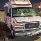 سيارة ايس كريم فان