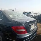 تشليح نجمة الحاير لبيع قطع غيار السيارات المستخدمة  سيارة م