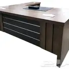 مكتب كرسي