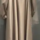 فستان شبه جديد مناسبه بسعر 100