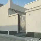 للبيع فيلا بحي الملك خالد بعنيزة