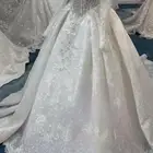 فستان زواج للبيع او للتأجير