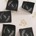ليبل قماش ليبل جلد ليبل اكرليك ليبل ربل