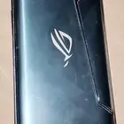 هاتف Asus ROG 2 Phone المخصص للألعاب.