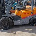 بيع رافعة شوكية 3طن ارتفاع 4متر ونص حالة ممتاز