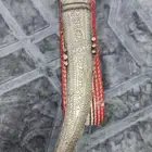 جنبية مقفل قديمه