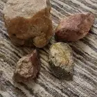 حجارة نادرة للبيع