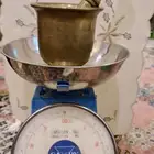 2 نجر نحاس هون قديم تراثي للبيع ثقيل وزنه 5 كيلو وعليها