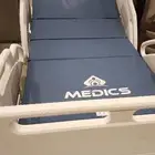 سرير طبي كهربائي مع مرتبه طبيه