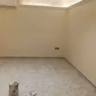 صبغ الغرفه 200ريال فقط شغل يد بدون مواد