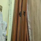 باب اكورديون لون بني للبيع