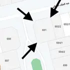 للبيع أرض في ضاحية الملك فهد على ثلاث شوارع مساحة 507