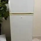 ثلاجه مقاس وسط