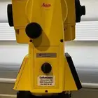 مساحة.. توقيع اعمدة وقواعد بالليزر