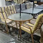 طاولات وكراسي ومظلات وكراسي مفرده