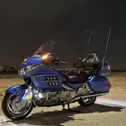 دراجة هوندا قولد وينق إصدار خاص ( اقبل البدل المناسب )