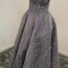 فستان زواج وملكه