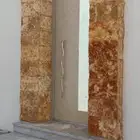 كسر حجر. حجر وجه الجبل. ترفنتينو اردني