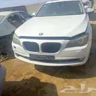 بي ام دبليو حجم 750 البيع قطع