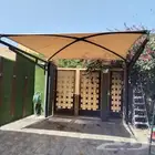 مظلات مواقف سيارات  سواتر جانبيه