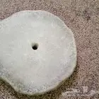 رحى قديمه لطحن الحب