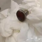خاتم عقيق يمني كرزي رقم 1 ع فضه 925 خامه ثقيله الوزن 14جرام