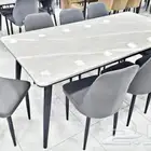 طاولات طعام جديدة