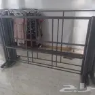 استندات ديكور علاقات شناكر منيكانات اطفال بيعه ملابس