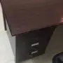 للبيع مكتب مع كرسي استعمال جديد 