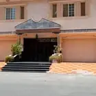 شقة 4 غرف للايجار مساحه كبيره بحي المروة