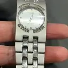 ساعه فضيه